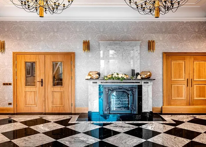 Piekny Widok Bed & Breakfast 4*